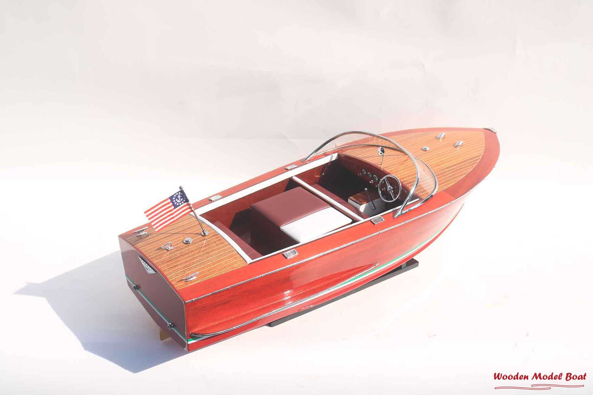 Century Resorter 1958 Speed Boat Model 28″
