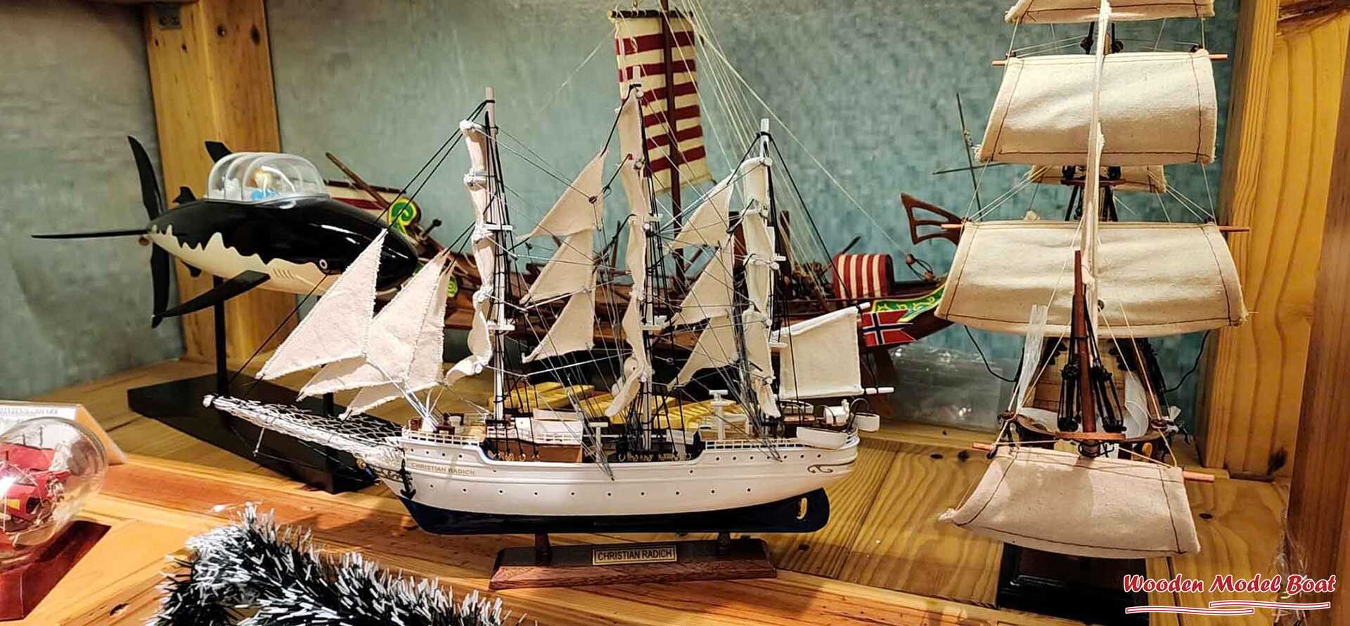 Small Wooden Display Boat Model 7.8″