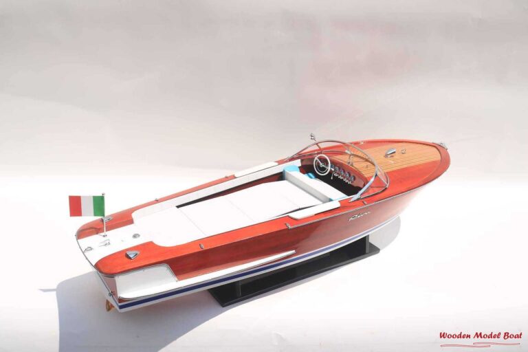 1969 – 1983 Riva Olympic Speed Boat Model 35″