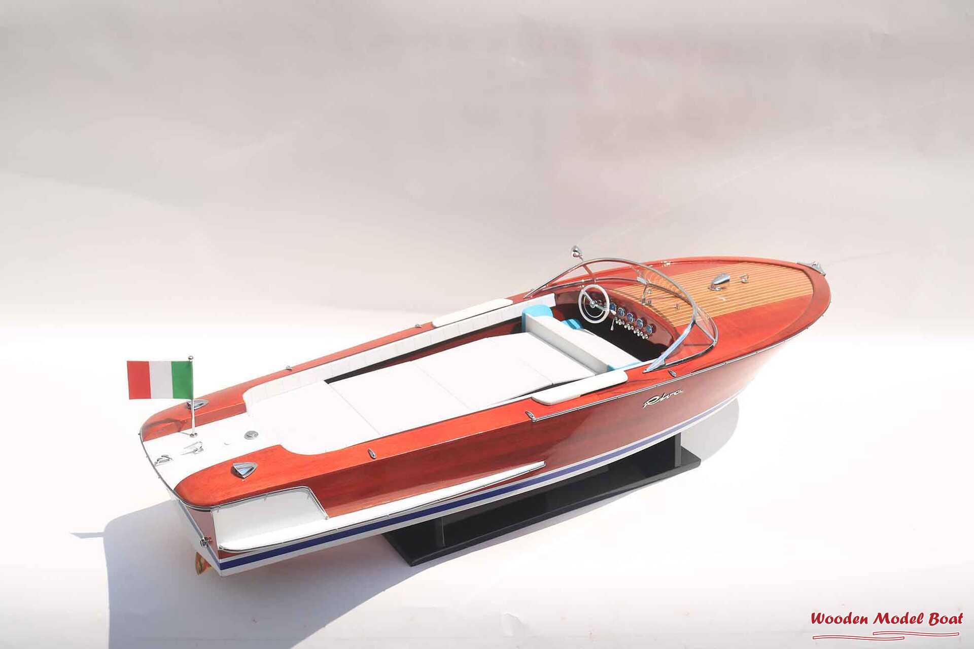 1969 – 1983 Riva Olympic Speed Boat Model 35″