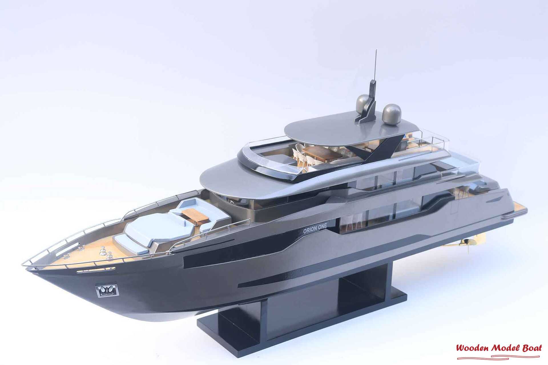 Orion One Motor Yatch Model 38″