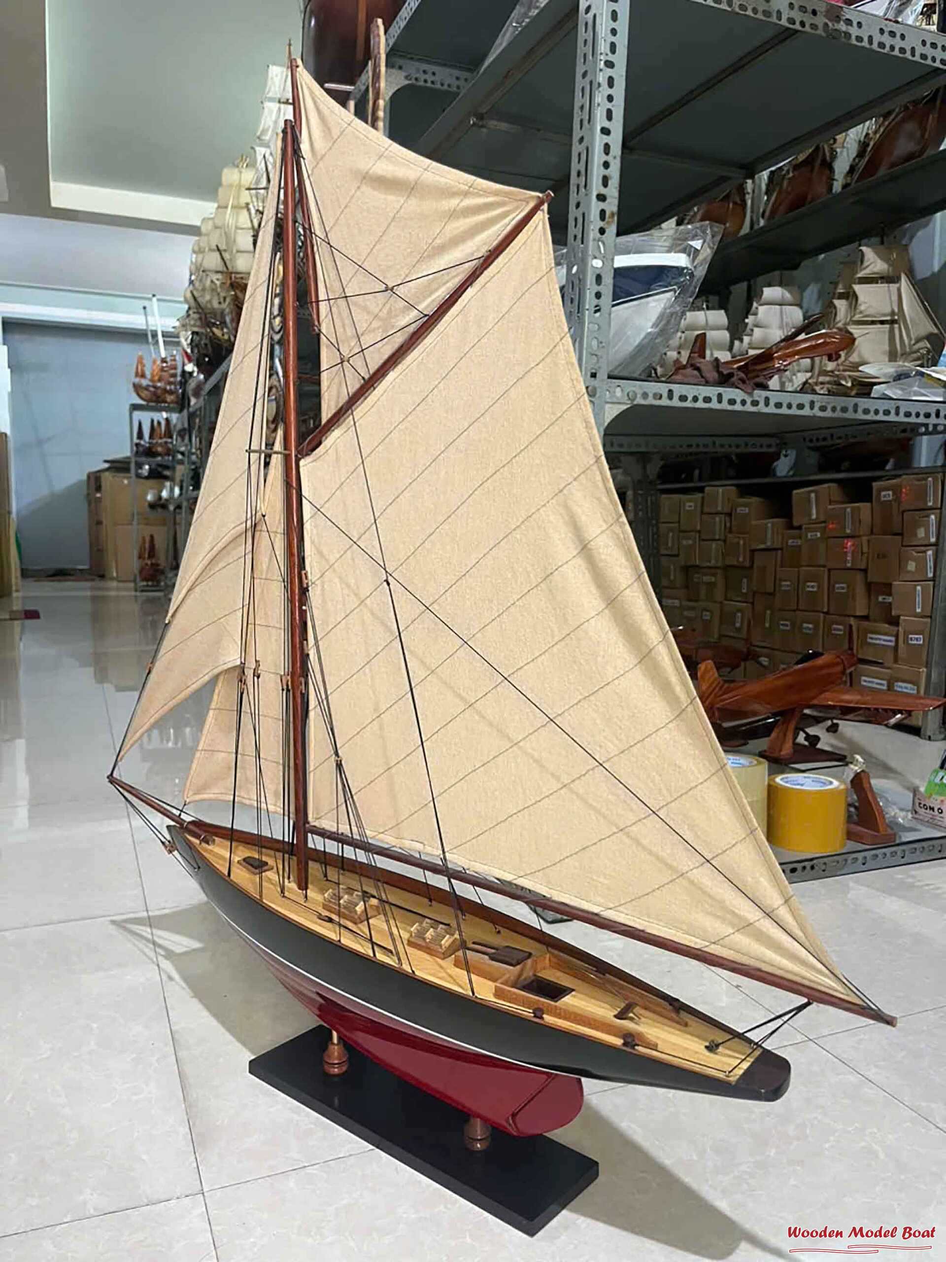 Penduick Ship Model - Painted Red & Black (10) Wooden Model Boat Handicraft Penduick Ship Model Painted Red Black 10 Wooden Model Boat Handicraft