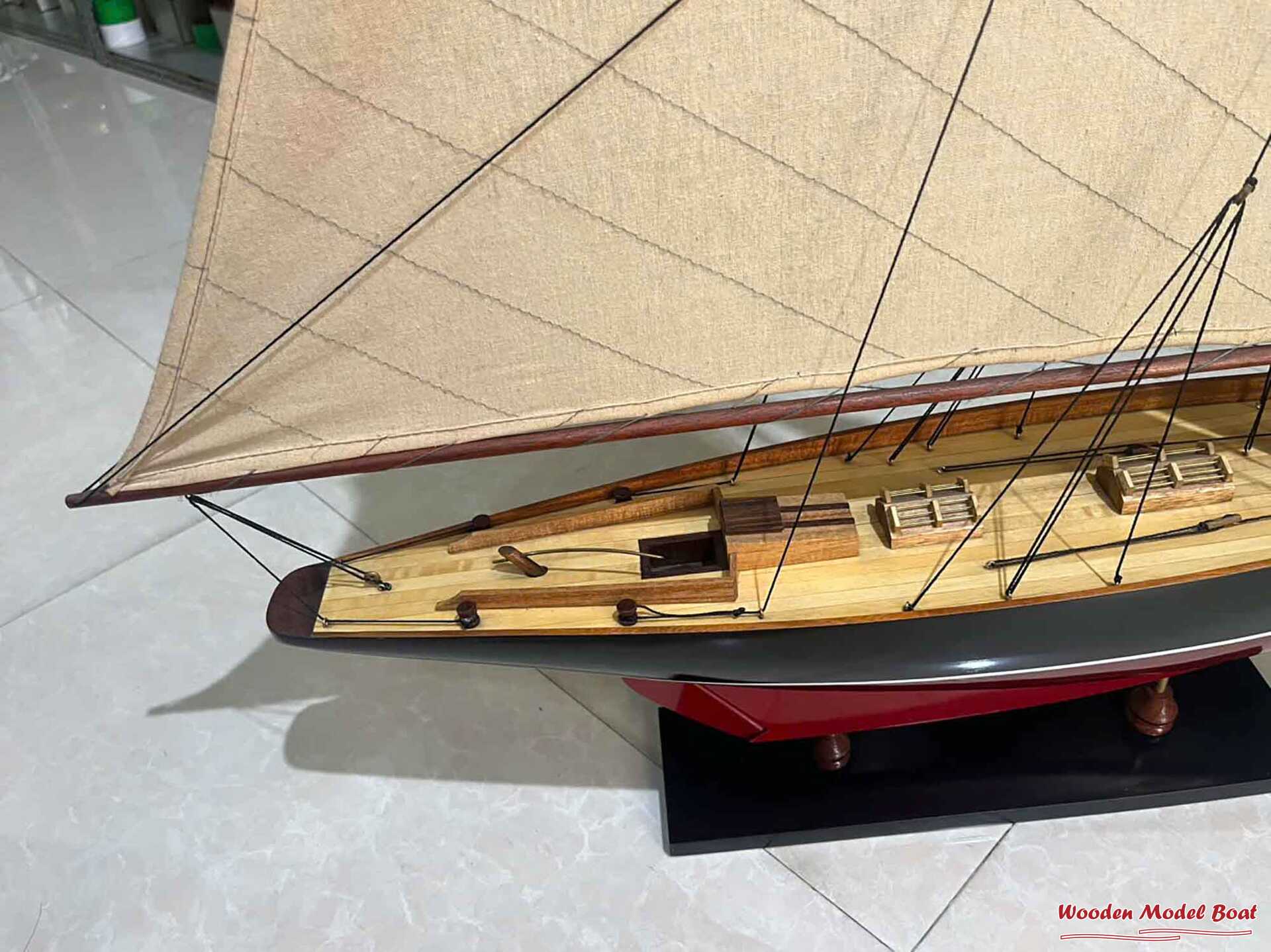 Penduick Ship Model - Painted Red & Black (4) Wooden Model Boat Handicraft Penduick Ship Model Painted Red Black 4 Wooden Model Boat Handicraft